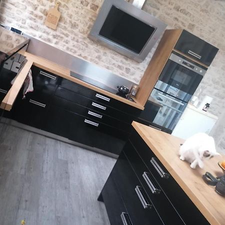 Belle Chambre D'Hote Pour 2 A 4 Personnes Chef-Boutonne Exterior foto